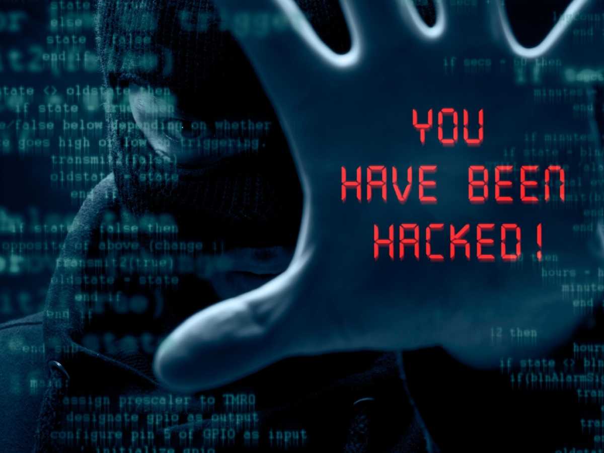 Text saying you have been hacked